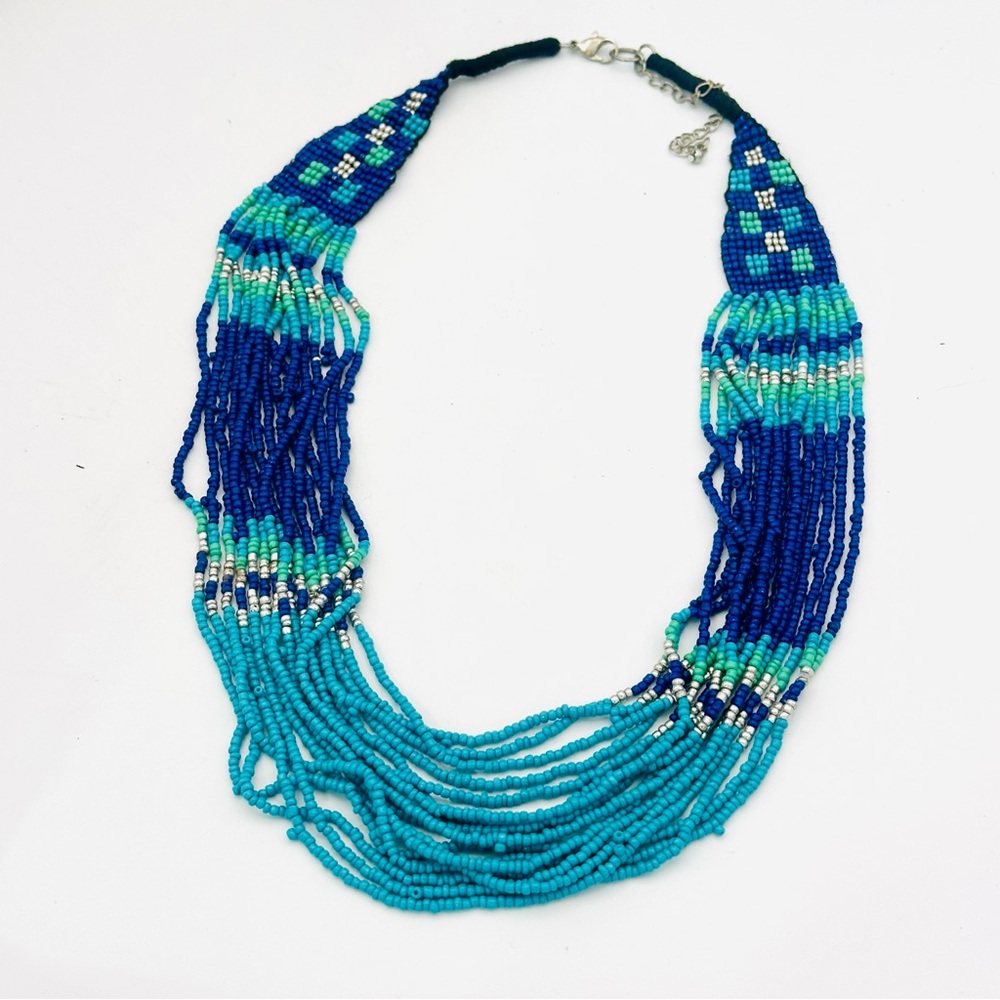 Seed bead necklace - Picture 2 of 9